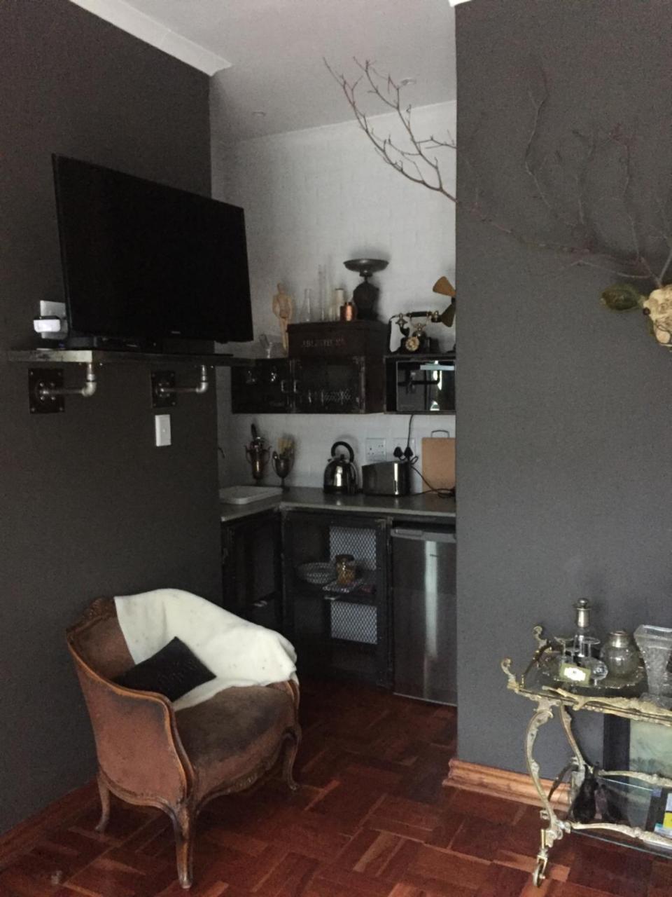 Festina Lente Guesthouse Johannesburg Esterno foto